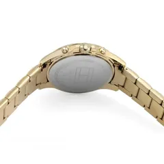  7 ‏TOMMY HILFIGER الاصليه