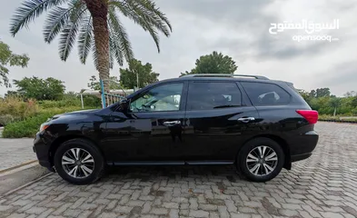  2 NISSAN PATHFINDER SL 2017 FULL OPTION PANORAMIC ROOF