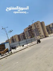  4 محل تجاري في منطقه 390 فدان في حداىق أكتوبر بجوار ابني بيتك السابعه و مشروع 557 عماره