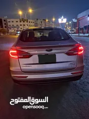  5 Ford Fusion SE 2019