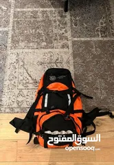  1 backpack 70L + 10
