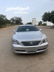  1 Lexus LS600hL Hybrid 2008