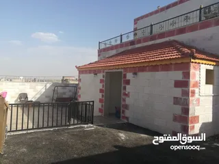  3 بيت مستقل شبه فيلا بمنطقة هادية وراقية التواصل واتس اب حصراً