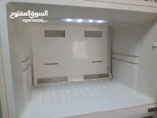  5 ثلاجه  لون ابيض400