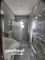  7 اخير مع روف تلاع العلي 148م  وتراس 50م مطل