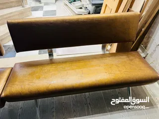  7 مقاعد انتظار للبيع