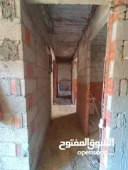  7 شقة ببرج بدور ال3 على ش احمد عبدالوهاب الرئيسي 120 متر جنب ملعب الشروق ومدرسة اجيال