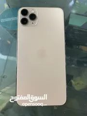  2 ايفون 11 برو ماكس ب 200$