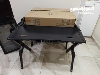  1 Gaming table ransor for sale with RGB.