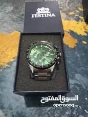  4 ساعة رجالية festina مع علبتها