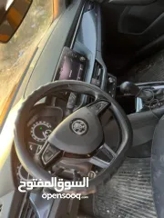  3 سكودا كاميك لون باطوني موديل 2020