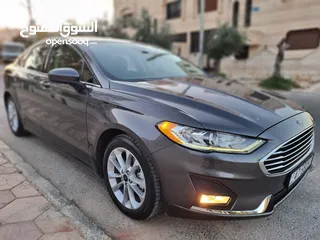  3 FORD  FUSION SE 2019