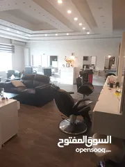  1 صالون للبيع بسعر مغري