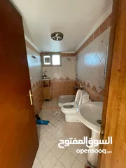  2 للايجار شقه سوبر دولكس 3 غرف نوم في جنوب السره الشهداء