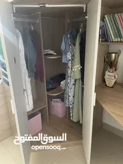  5 سرير طابقي مع مكتب و خزانة