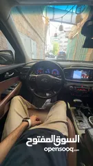  8 سورينتو 2018 فل إضافات سبع ركاب ما عدا فتحه فرش بني ماشي 100 ألف ماطور 2200