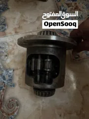  1 للبيع دفريشن ( كارونه ) للسييرا و السلفرادو من موديل 2007  إلى 2014 مستعمله