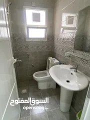  4 شقة للايجار الموالح Flat for rent Al Mawaleh