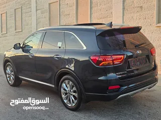  2 جيب كيا سيرانتو القصة الجديدة فل الفل مع بانوراما 4*4 موديل 2017