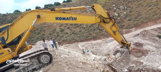  3 جك وجرافة وقلاب للايجار