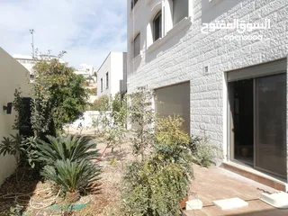  17 Luxury  -Furnished - Villa For Rent In Dabouq