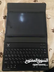  4 تابلت   vikusha   بحالة ممتازه  10.1انش
