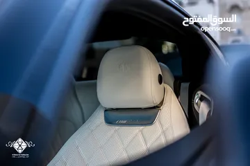  16 Mercedes-Benz AMG GT43  2025  Brand New