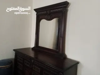  3 غرفه نوم مستعمله استخدام خفيف خليجي قشر البلوط تخت مع الفرشه الخزانه والتواليت وشماعات