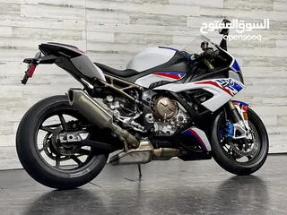  2 2022 BMW1000RR