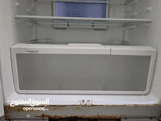  6 ثلاجة HITACHI مستعمل