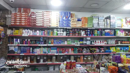  6 محل تجاري بابين للبيع خلو مع البضاعة