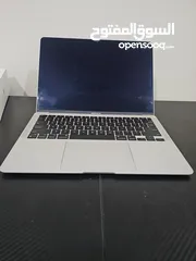  3 13-inch MacBook Air للبيع مستعمل نظيف