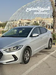  2 هيونداي افانتي AD 2017 gdi للبيع