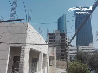  1 عقار مميز للبيع