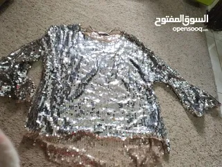  4 ملابس منوعة رجالي وستاتي بناتي ولادي