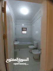  6 لقطه ام اذينه 360م حديقه 200م بسعر مغري 230الف