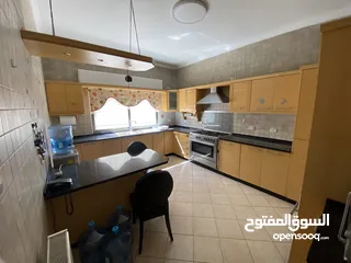  13 شقة مفروشة للإيجار 186م2 ( Property 16375 ) سنوي فقط