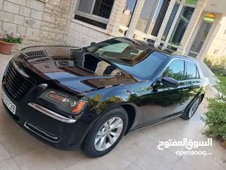  7 كرايسلر c300 موديل 2012