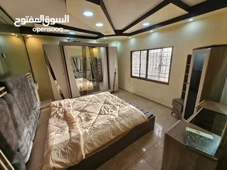  7 غرفة نوم ماستر جديده بتصميم مميز خشب لاتيه تخت جكات مع فضية وبنش إضافي