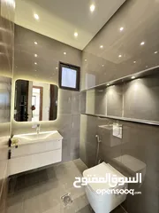  6 شقة دوبلكس مع روف باطلالة مميزة مساحة 280 + 90 باجمل مناطق رجم عميش - حي الصحابة -شركة رمضان للاسكان