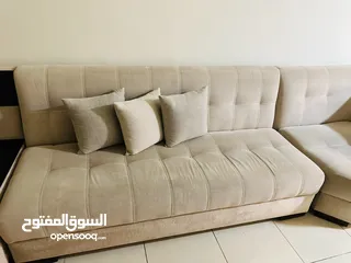  3 طقم كورنر بحاله ممتازه
