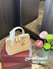  8 Women's Bags