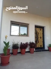  12 بيت مستقل حديث