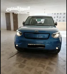  2 كيا سول2018 كهرباء بالكامل سيارة ما شاء الله فل إضافات