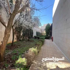 10 فيلا للبيع طريق المطار ضاحية النخيل