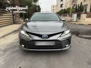  1 Toyota Camry 2023 – GLE -   وارد و كفالة الوكالة 12000 كم فقط!!