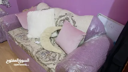 5 كنب غرفة جلوس (4قطع) مع الطاولة