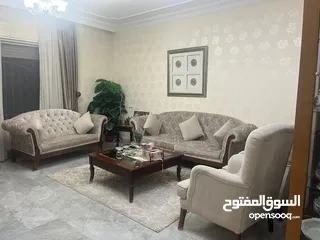  13 شقة ط3 الجبيهة  159 م بسعر 70 ألف