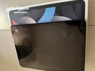  4 iPad Air 4 (64gb) بحالة الوكالة ايباد اير 4