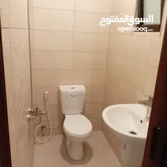  11 طريق المطار لم تسكن سوبر ديلوكس شقه فارغه للايجار + 240 متر 5 غرف نوم ـ 2 ماستر